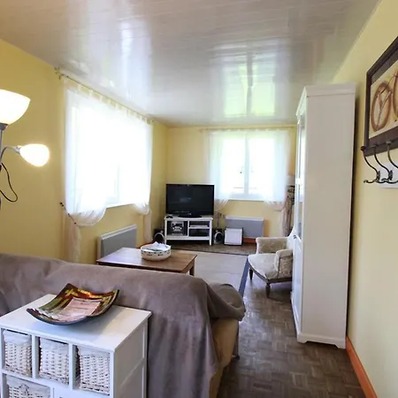 Le Claux, 3 Pieces, 4 Personnes - Fr-1-742-402 Vakantiehuis Le Claux